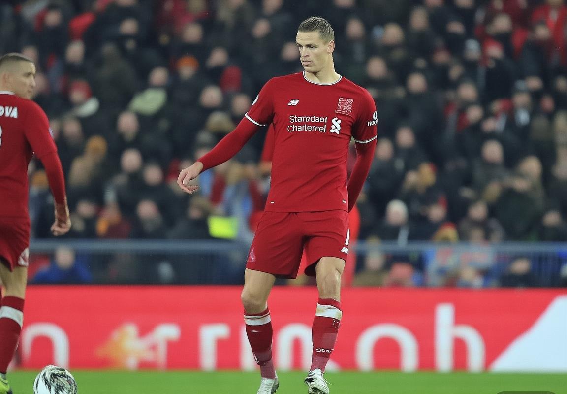 范戴克：足球传奇之路与领导力解析(图2)